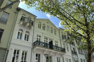 Wohnung mieten in Kurhausstrasse 13, 55543 Bad Kreuznach, Moderne und Stilvolle 2-Zimmer-Altbau-Wohnung mit Balkon in Kurparknähe!