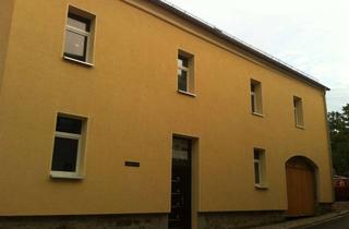 Wohnung mieten in Kulmer Str. 25, 07929 Saalburg-Ebersdorf, Großzügige 3+Raum-Wohnung mit Wohnküche & Balkon. Ca. 116 m² in Saalburg