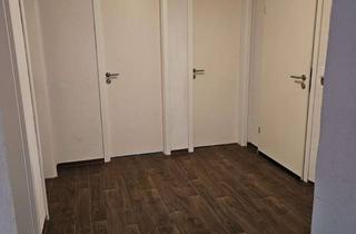 Wohnung mieten in 74078 Biberach, Wohnen mit Charakter: Großzügige Vier-Zimmer-Wohnung in Heilbronn-Biberach