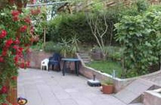 Wohnung mieten in 91452 Wilhermsdorf, 3-Zm Wohnung mit Galerie, Wintergarten, Terrasse, Balkon, Kaminofen und EBK. NUR an Berufstätige!!!