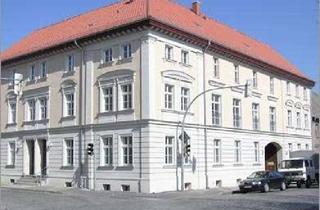 Wohnung mieten in Bernauer Str. 13, 15345 Altlandsberg, 1 Zimmerwohnung in liebevoll saniertem Stuckaltbau