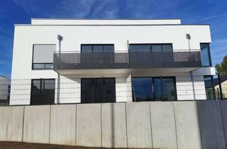 Wohnung mieten in Im Pfeiferle 13, 86477 Adelsried, Neuwertige ansprechende 3 Zimmer Wohnung mit Gartenanteil