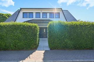 Einfamilienhaus kaufen in 23669 Timmendorfer Strand, Küstenleben für die ganze Familie! Großes Einfamilienhaus mit Einliegerwohnungen, 5 Min zum Strand!