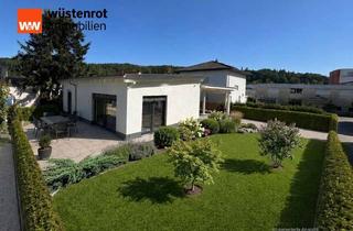 Haus kaufen in 73453 Abtsgmünd, Exklusiver Bungalow im Ortkern von Abtsgmünd