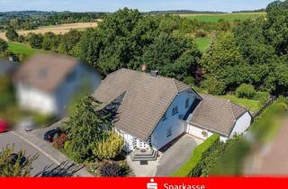 Haus kaufen in 57635 Weyerbusch, Gepflegtes Wohnhaus mit Kamin, Sauna und Doppelgarage in bester Lage von Weyerbusch