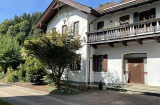 Haus kaufen in 83707 Bad Wiessee, Historisches Wohnen im Park, Seenähe, gute Lage - von Privat