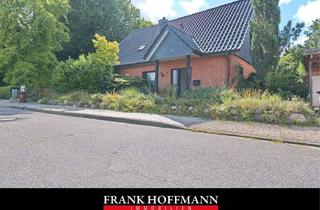 Einfamilienhaus kaufen in 25486 Alveslohe, Großzügiges Einfamilienhaus mit großem Grundstück und Entwicklungspotenzial