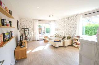 Doppelhaushälfte kaufen in 26810 Westoverledingen, Ein Zuhause zum Ankommen – modernisierte Doppelhaushälfte auf einer Ebene mit 2 Terrassen und Garten