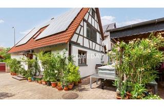 Haus kaufen in 67365 Schwegenheim, Historischer Charme trifft Wohlfühloase: Ihr neues Zuhause mit idyllischem Innenhof und PV-Anlage!
