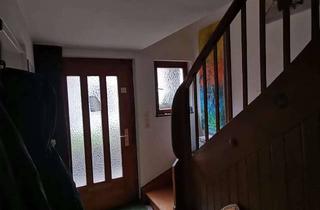 Haus mieten in 97299 Zell, Kompaktes Haus in Zell am Main: Raum für Ihren Alltag