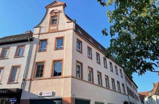 Anlageobjekt in Kronstraße 41, 76829 Landau, Saniertes Mehrfamilienhaus mit 5% Rendite, Landau Altstadt, 4 Einheiten, WEG-geteilt, provisionsfrei