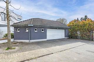 Grundstück zu kaufen in 53225 Beuel, Ihr Baugrundstück mit Doppelgarage in zentraler Lage von Bonn-Beuel
