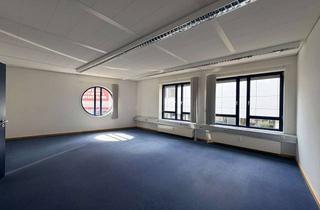 Büro zu mieten in In Den Blumentriften 60, 38226 Lebenstedt, Vielseitig nutzbare Büroetage mit ca. 415 m² im Zentrum von SZ-Lebenstedt