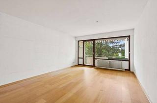 Wohnung kaufen in 57072 Siegen, Zentral wohnen in Siegen: Gepflegte 3-Zimmer-Wohnung mit Parkett, Einbauküche & Garage
