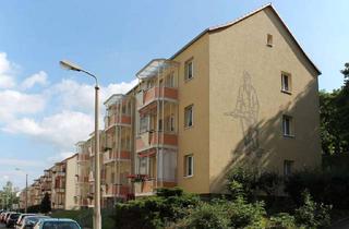 Wohnung mieten in Kurt-Keicher-Straße 28, 07545 Gera, 3-Raum-Wohnung mit Balkon und Badewanne im Stadtzentrum Geras