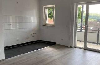 Wohnung mieten in Wachtelweg, 59821 Arnsberg, Ruhige Erdgeschosswohnung mit Balkon und guter Verkehrsanbindung !