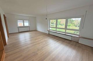 Wohnung mieten in 65527 Niedernhausen, INDIVIDUELLES WOHNEN! 5-Zimmer-Wohnung auf 2 Ebenen, optional Gartenmitbenutzung, Garage...