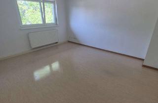 Wohnung mieten in Rainweidenstr. 20, 68169 Neckarstadt, Kleine 1 ZKB Wohnung in der Neckarstadt West zu vermieten !