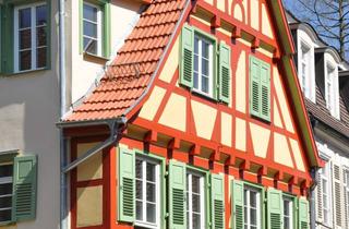 Mehrfamilienhaus kaufen in 73728 Esslingen, Viel Platz in diesem historischen Mehrfamilienhaus in Esslingen
