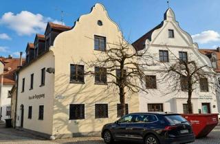 Haus kaufen in 86529 Schrobenhausen, Leerstehendes MFH mit 3 Wohnungen in ausgezeichneter Innenstadtlage von Schrobenhausen