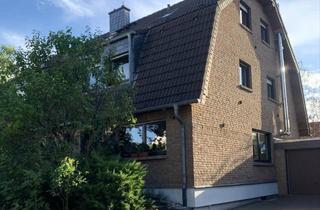 Doppelhaushälfte kaufen in 53721 Siegburg, Zentral gelegene helle Doppelhaushälfte in bester Lage