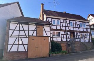 Haus kaufen in 36358 Herbstein, Warum Miete zahlen? Gemütliches Fachwerkhaus mit neuwertiger Heizungsanlage in Herbstein-Stockhausen