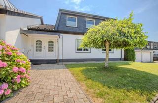 Einfamilienhaus kaufen in 58239 Schwerte, Viel Platz für die ganze Familie – Ein-/Zweifamilienhaus in beliebter Lage von Schwerte-Geisecke