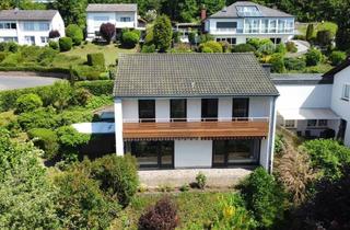 Einfamilienhaus kaufen in 54568 Gerolstein, Raum für Familie und Weitblick – Einfamilienhaus in Gerolstein