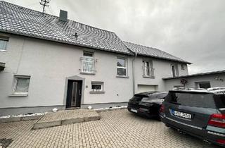 Haus kaufen in 56459 Langenhahn, Langenhahn - 2 Häuser ca. 220 m² Garage, Garten und Büro Viel Platz!