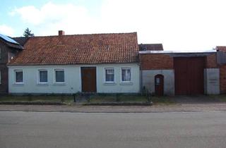 Haus kaufen in 29410 Salzwedel, Salzwedel - 4-Seiten-Hof mit großem Grundstück und vielen Nebengebäuden