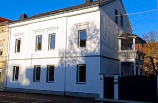 Mehrfamilienhaus kaufen in 06712 Zeitz, Zeitz - Mehrfamilienhaus mit 3 Etagen und Garten