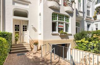 Wohnung kaufen in 23568 St. Gertrud, Klassischer Altbau mit eigenem Garten am Stadtpark