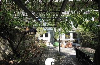 Wohnung kaufen in 70378 Neugereut, 4-Zimmer-Maisonette-Wohnung mit Hof und Garten
