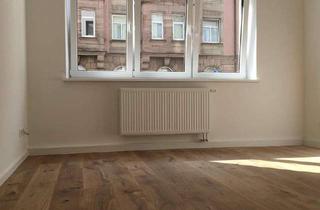 Wohnung kaufen in 90439 Nürnberg, Stilvoll kernsanierte 4-Zi-Altbau-Wohnung