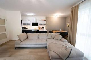 Wohnung kaufen in 61440 Oberursel, Moderne 3 Zimmerwohnung mit eigenem Garten/Terasse/2 Bädern u.TG-Stellplatz in Toplage von Oberursel