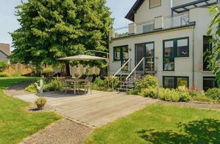 Wohnung kaufen in 53797 Lohmar, Jetzt wird gewohnt: Maisonettewohnung mit eigenem Garten u. Garage
