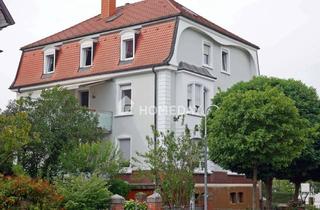 Wohnung kaufen in 78166 Donaueschingen, Charmante Vierzimmerwohnung mit 108 m², EBK, modernisiertem Tageslichtbad, Ausbaureserve & Garage