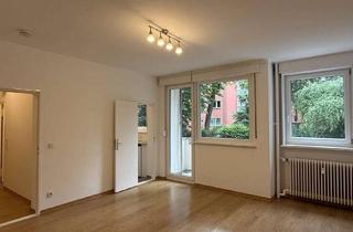 Wohnung kaufen in Johanniterstraße 32, 10961 Kreuzberg, Direkt am Landwehrkanal - Bezugsfreie helle 1 Zimmerwohnung mit Balkon (ohne Provision)