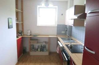 Wohnung kaufen in Kiehlufer 19, 12059 Neukölln, 2-Zimmer-Wohnung mit direktem Kanalblick PROVISIONSFREI