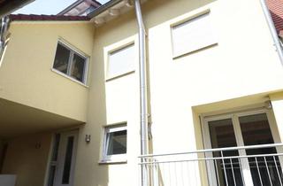 Wohnung kaufen in 79112 Waltershofen, Provisionsfrei: Helle 4-Zimmer-Wohnung mit Klimaanlage, großem Balkon & Carport in Freiburg-Waltersh