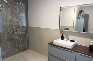 Wohnung mieten in 76532 Weststadt, ANFRAGEN NUR PER EMAIL - Kernsanierte 3-Zi-Wohnung mit Balkon, Carport, neue Küche - in ruhigerLa