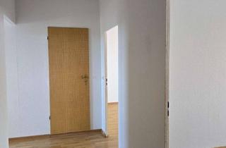 Wohnung mieten in Regensteinsweg 25E, 38889 Blankenburg, Familienwohnung... 4 -Raumwohnung mit Wanne und Balkon!