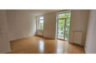 Wohnung mieten in Ernst-Thälmann-Straße 50, 99817 Eisenach, Gemütliche 1-Zimmer-Wohnung im 2.OG mit französischen Balkon
