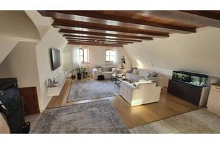 Wohnung mieten in Untere Martkstraße, 85080 Gaimersheim, Charmante 94 m² Dachgeschosswohnung mit großzügiger Wohnküche und Balkon in zentraler Lage