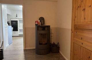 Wohnung mieten in Altenfeldsdeich 20, 25489 Haseldorf, Viel Platz für den Alltag in dieser 4-Zimmer-Wohnung in Haseldorf. Eiigenabrechnung Gas/Strom