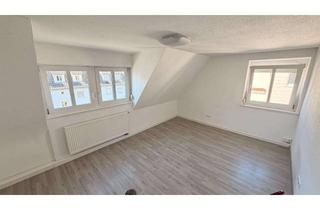 Wohnung mieten in Abelstr. 42, 71634 Ludwigsburg, Zuhause mit 3 Zimmern, Stellplatz, viel Nutzfläche und Gartennutzung