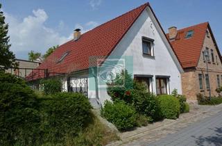 Einfamilienhaus kaufen in 18528 Bergen, Solides Einfamilienhaus in Bergen auf Rügen in bester Lage!
