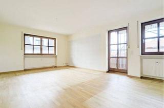 Wohnung kaufen in 83539 Pfaffing, Ruhig wohnen mit großem Westbalkon – gepflegte 3-Zimmer-Wohnung in zentraler Lage von Pfaffing
