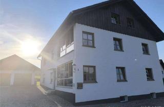 Haus kaufen in 94139 Breitenberg, Idyllisches Zweifamilienhaus mit großzügigem Grundstück an sonnenreicher Lage
