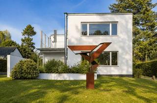 Villa kaufen in 14195 Dahlem, Wohnen in denkmalgeschützter "Bauhaus-Villa" mit direktem Parkblick in Dahlem